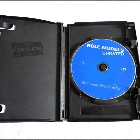 Role Models DVD Unrated & Theatrical Versions Pre Owned - Picture 3 of 5